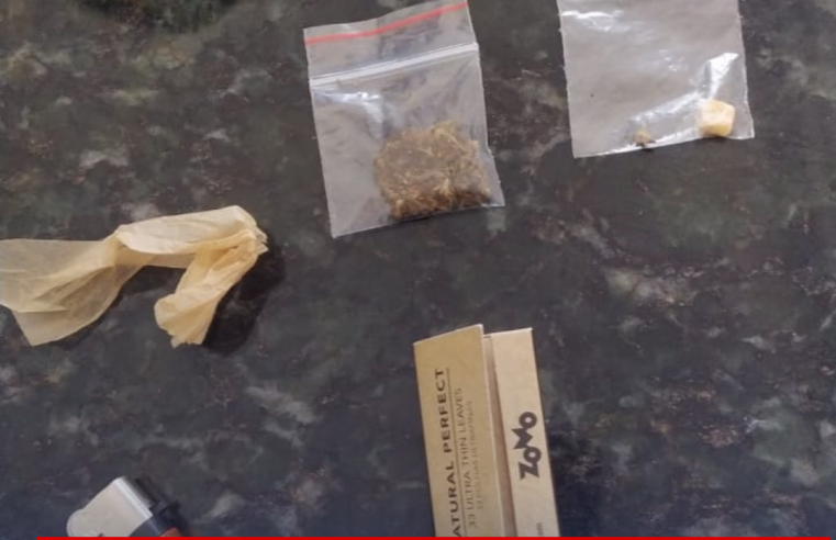 Guarda Municipal de Ibaté flagra adolescentes com drogas no estádio municipal
