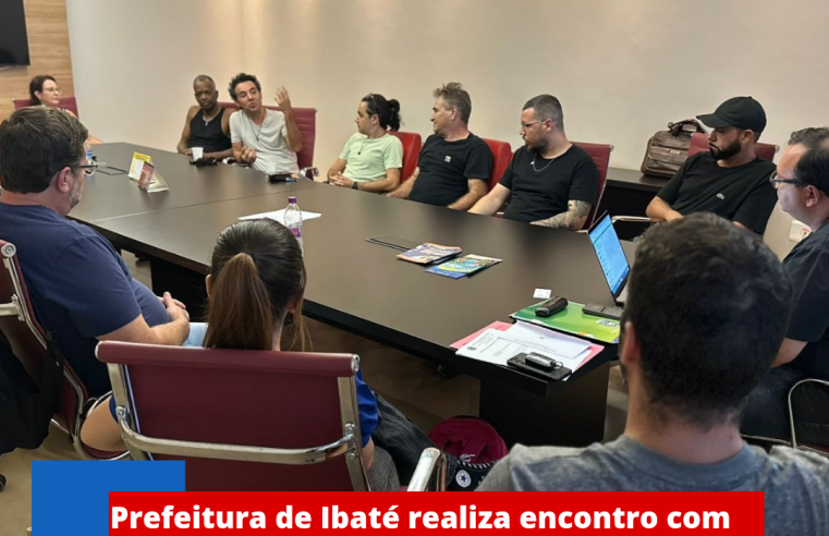 Prefeitura de Ibaté realiza encontro com professores do Centro Cultural para planejar 2025