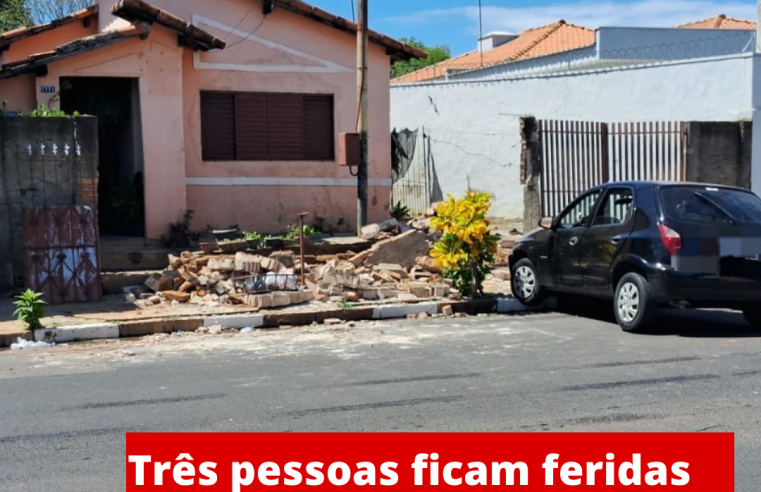 Três pessoas ficam feridas após acidente em Ibaté