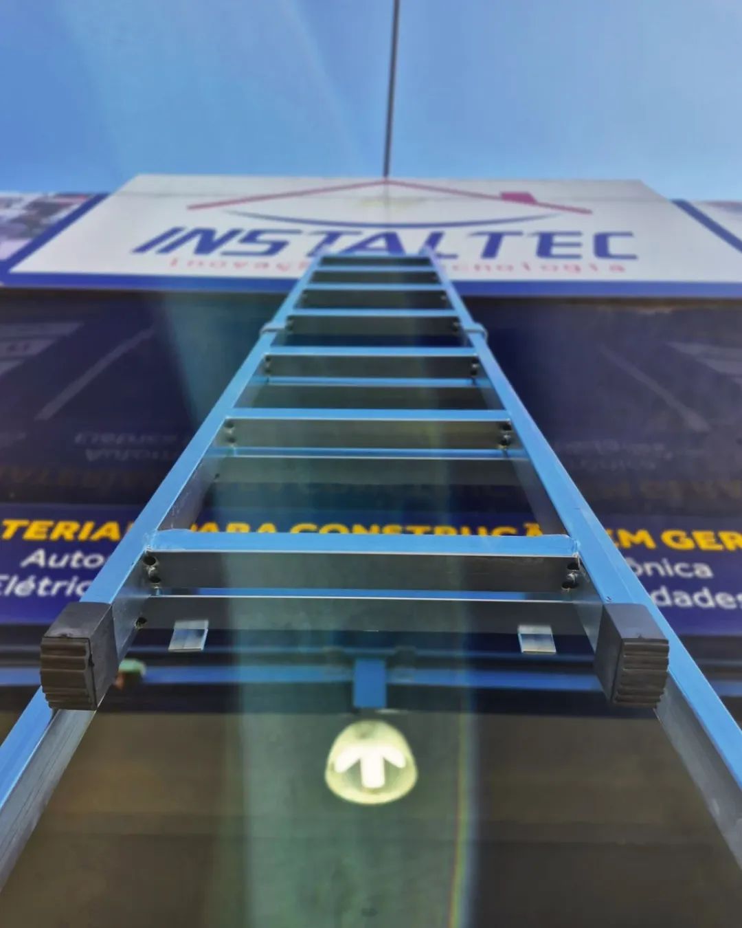 ⚡️Cada degrau é fruto de muito trabalho, dedicação e amor pelo que se faz.A Instaltec segue crescendo dia após dia, sempre com um único objetivo: oferecer os melhores produtos e um atendimento que faz a diferença.A jornada continua, e cada conquista é celebrada junto com quem mais importa: você.