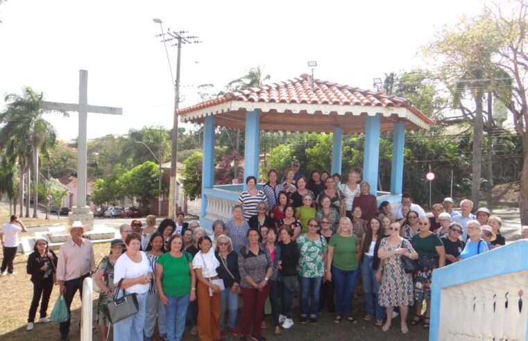 Centro de Convivência da Melhor Idade realiza passeio cultural para Brotas