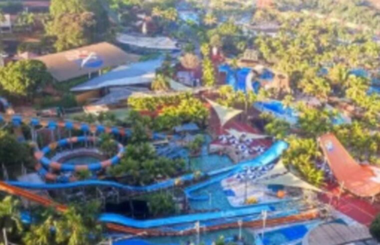 Adolescente de 15 anos morre após cair de torre de toboáguas no Thermas dos Laranjais