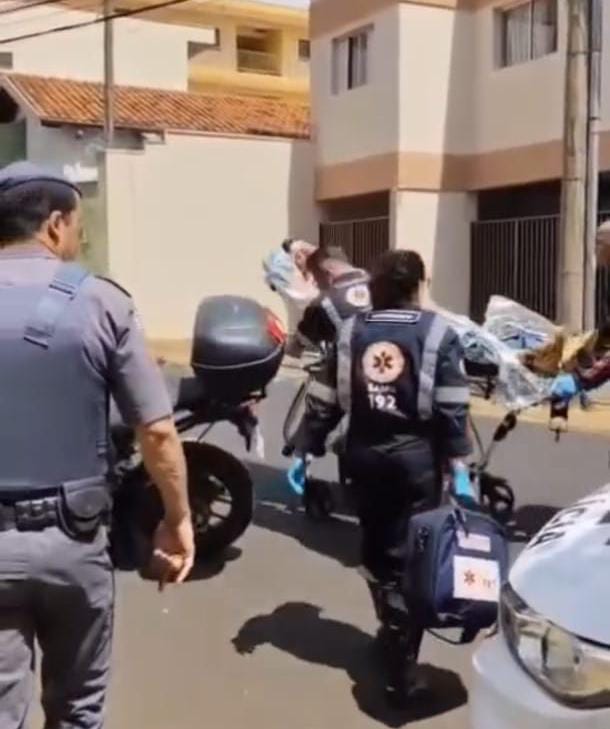 Homem é esfaqueado pela esposa durante discussão no Jardim Paraíso