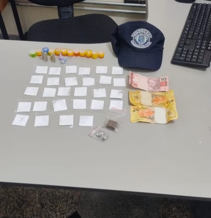 GCM de Ibaté apreende drogas no Jardim Icaraí