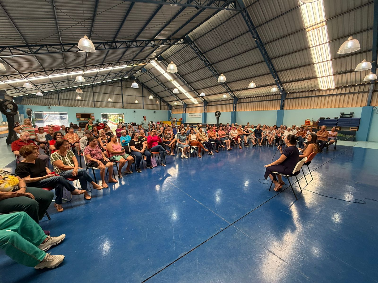 Prefeitura realiza roda de conversa em celebração ao Dia da Pessoa Idosa