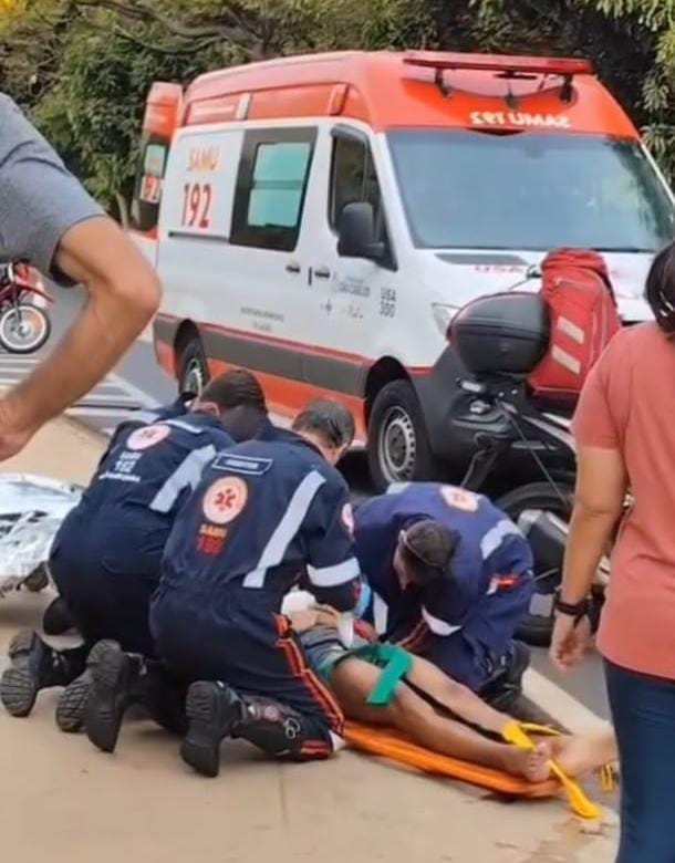 Pedestre de 20 anos é atropelado em frente ao Passeio São Carlos