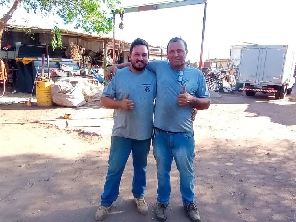 ✨ Deixe seu quintal limpo com o Cidão Ferro Velho! ✨