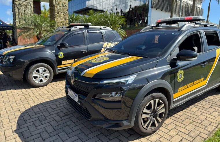 GCM de Ibaté prende dupla suspeita de roubo e recupera celular da vítima