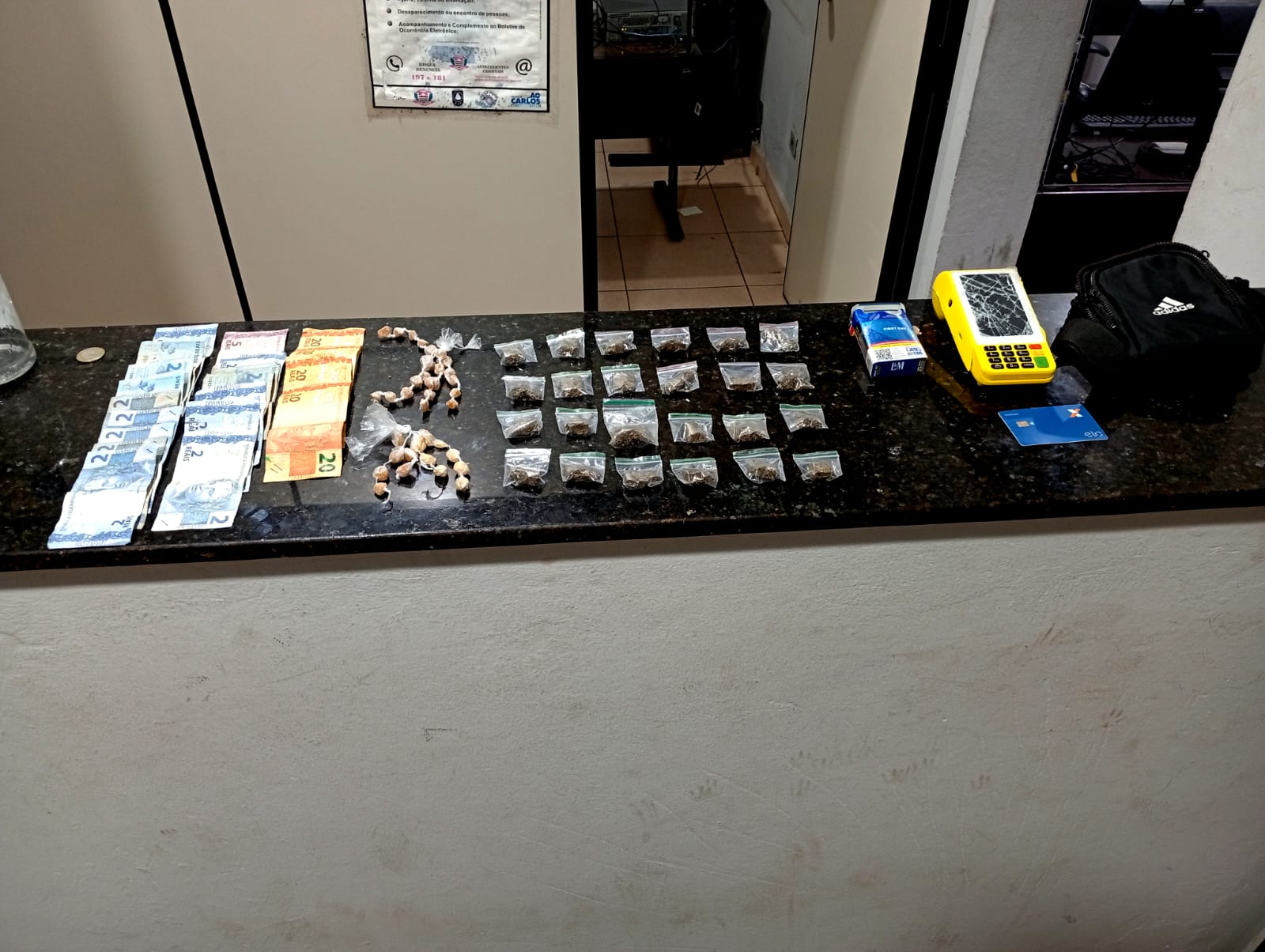 Guarda Municipal detém jovem suspeito de tráfico de drogas em Ibaté