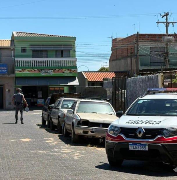 Oficina mecânica irregular é autuada durante ação conjunta no Jardim Cruzado, em Ibaté