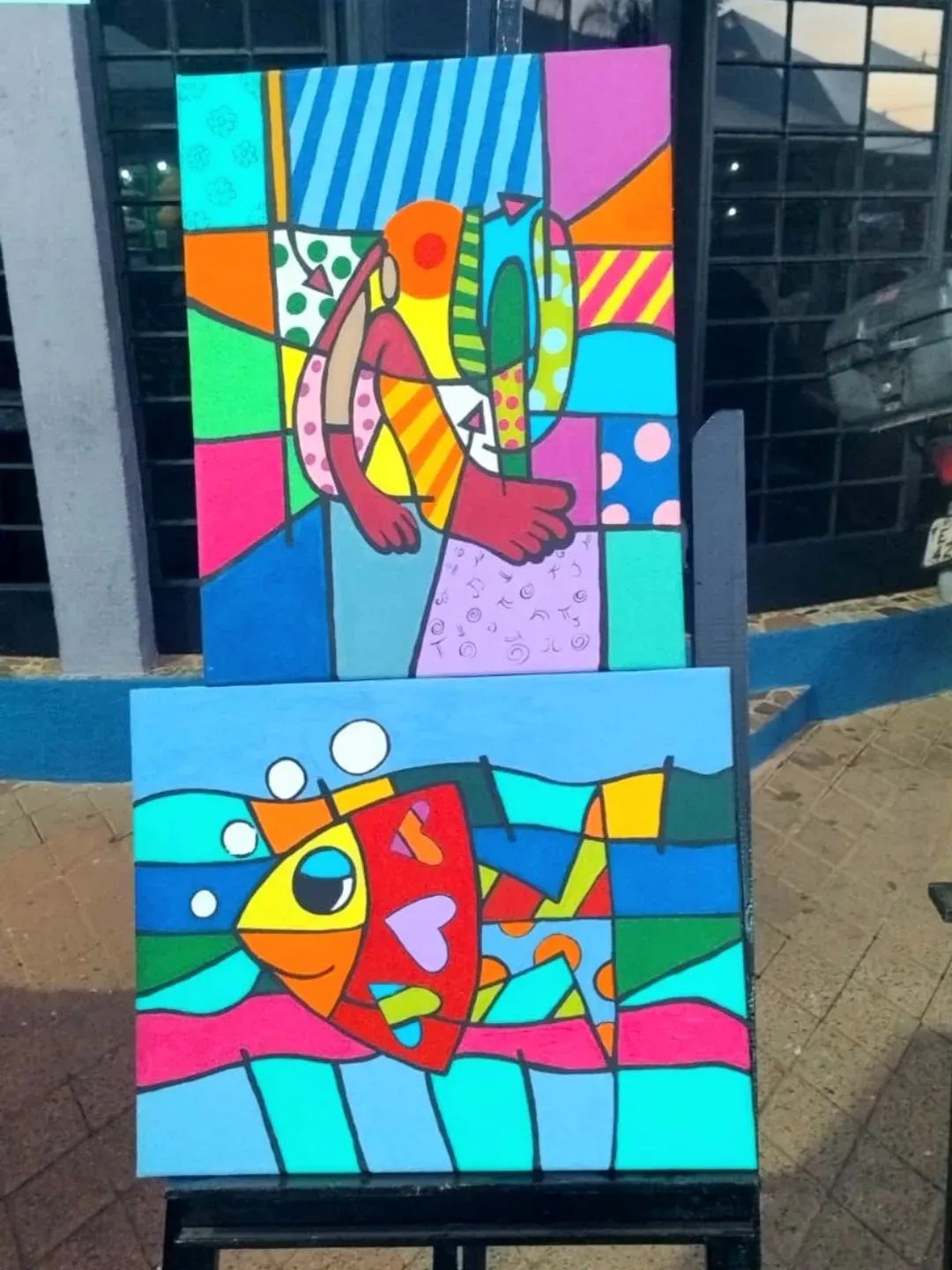 A APAE de Ibaté mais uma vez encantou a comunidade ao apresentar o talento e a sensibilidade de seus alunos por meio da arte. Os quadros produzidos pelos estudantes mostraram não apenas criatividade, mas também a força transformadora que o processo artístico exerce na vida de cada um deles.