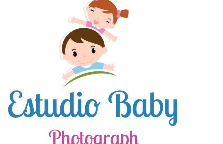 🎅🎄 O Estudio Baby convida você para agendar um horário e garantir registros inesquecíveis neste Natal!