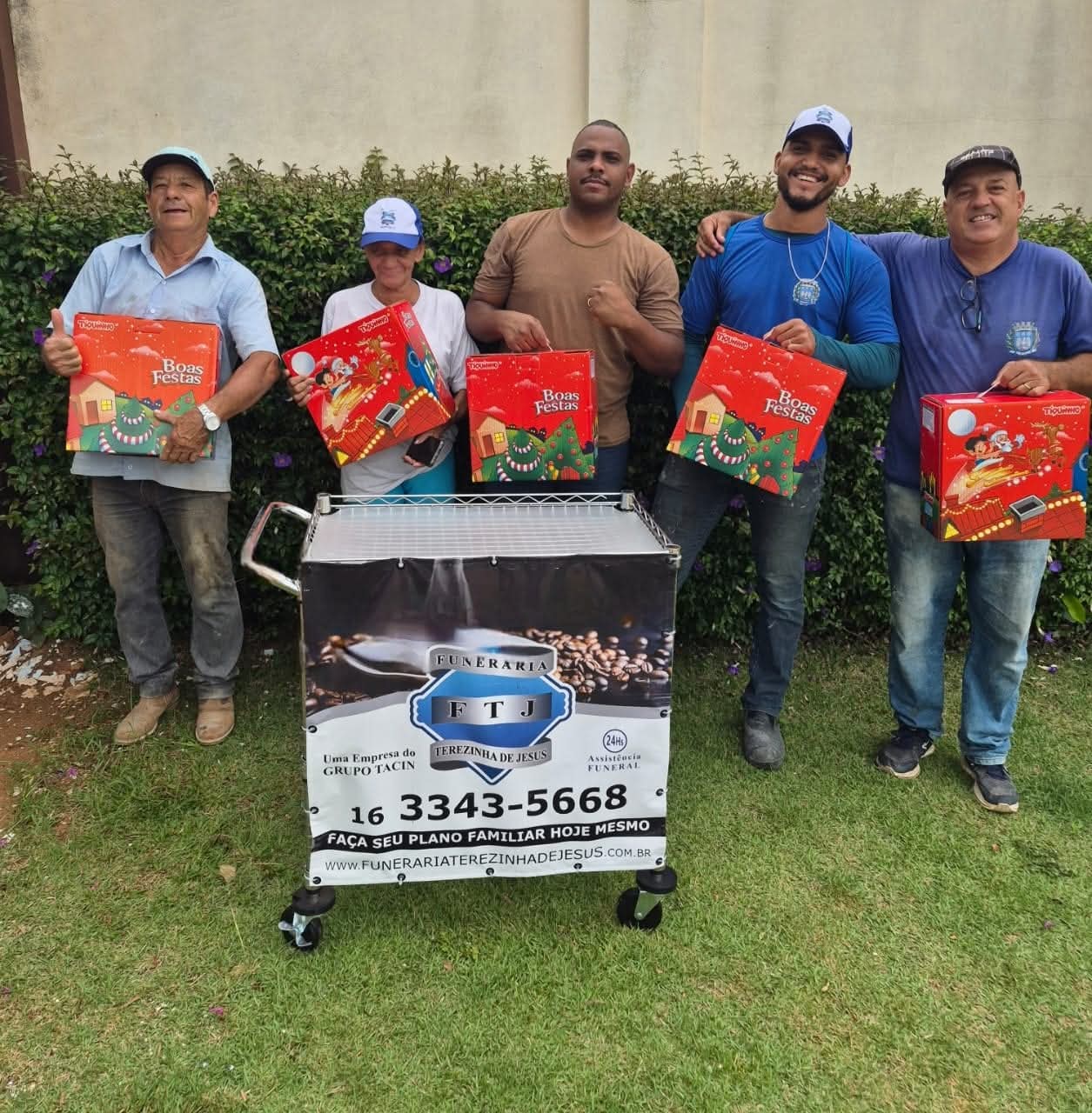 🤝💙 Funerária Terezinha de Jesus homenageia funcionários do Cemitério Municipal de Ibaté 💙🤝
