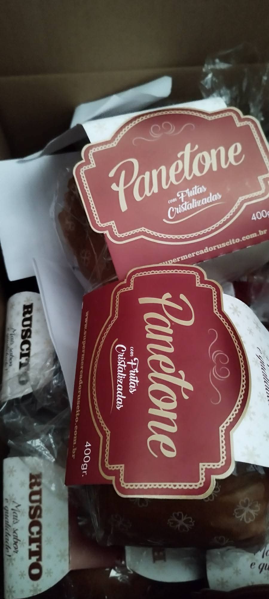 Ação solidária leva mais de 300 panetones a profissionais da Saúde de Ibaté