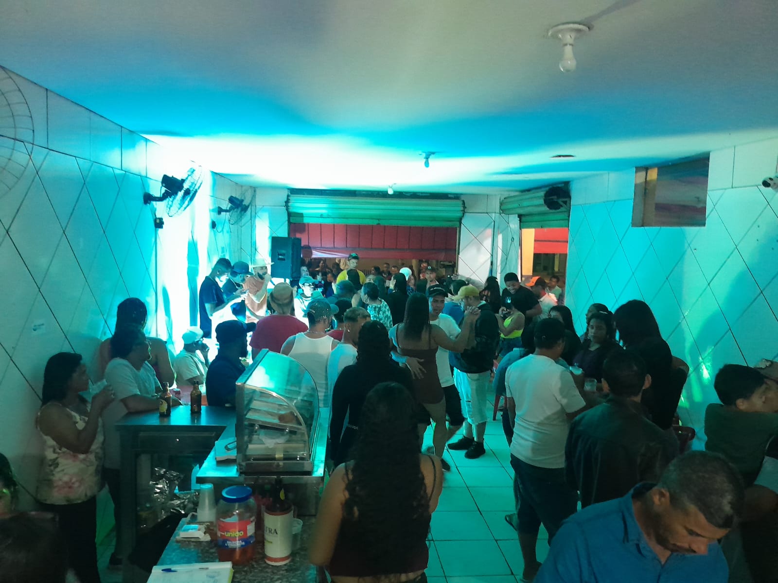 Final de semana de muita música e animação no Bar do Paulinho