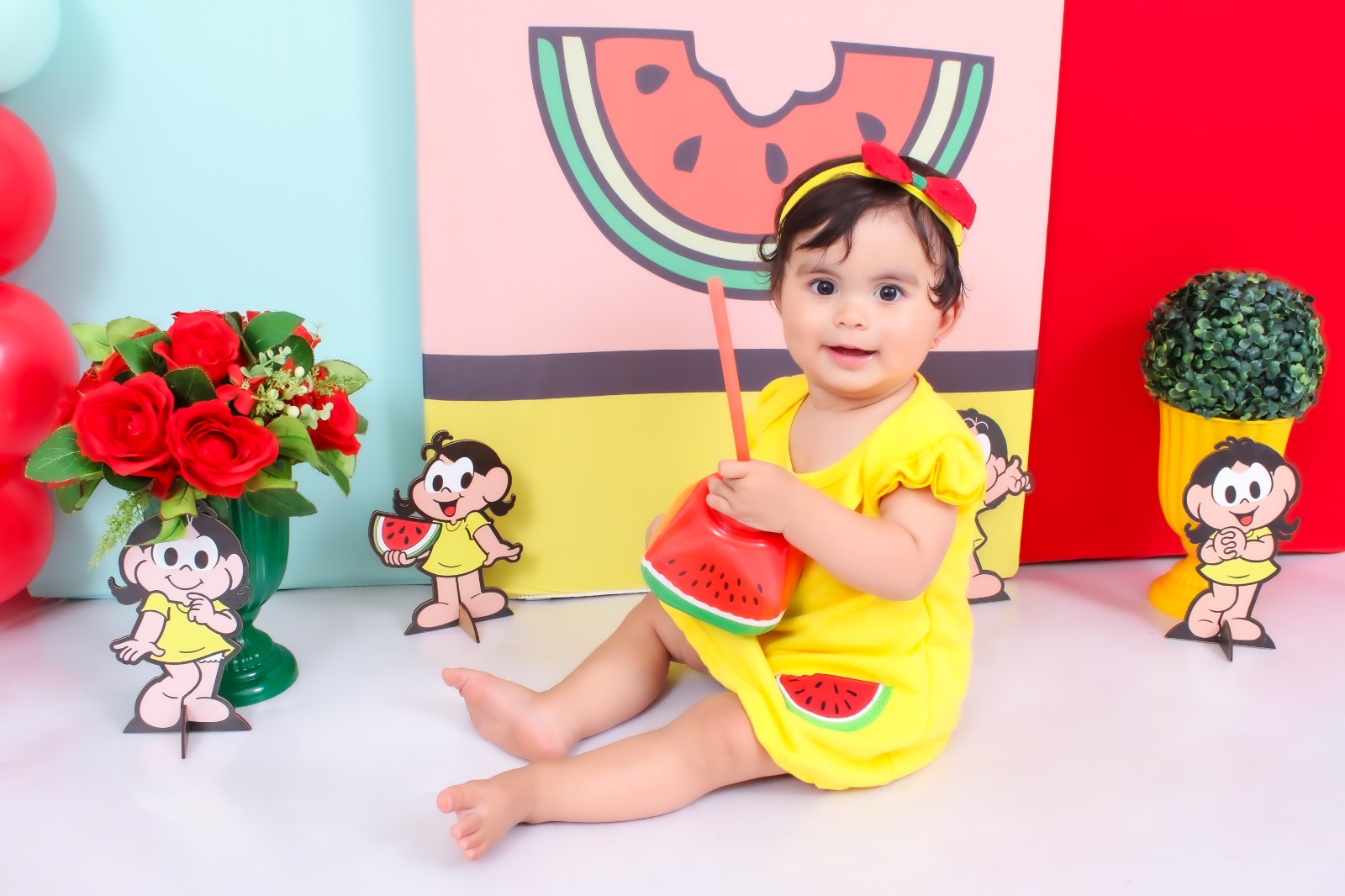 💛✨ Ane Decorações está surpreendendo e encantando ainda mais com a decoração de cenários fotográficos! ✨💛