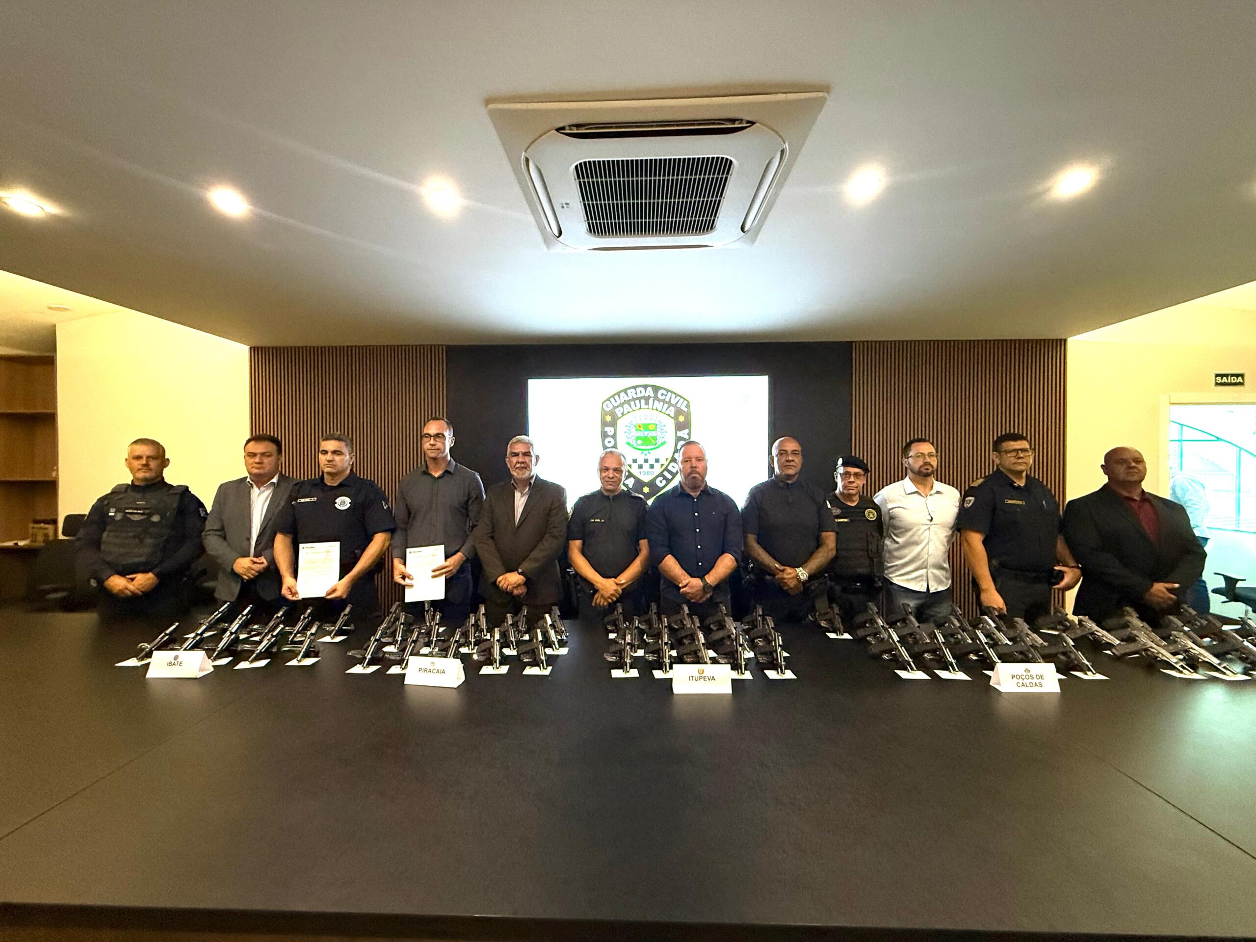 Guarda Municipal de Ibaté recebe reforço de armamento para ampliar segurança pública