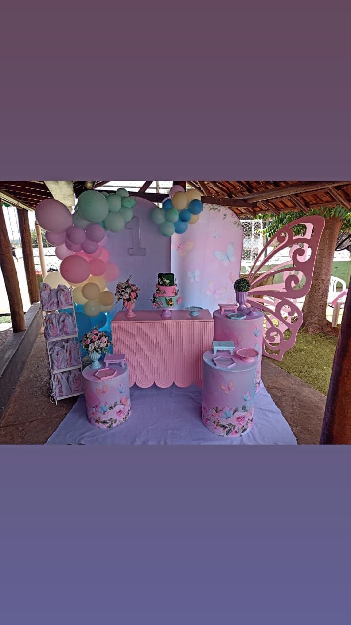 🦋🎀 Um ano merece uma decoração à altura desse momento tão especial! 🎀🦋
