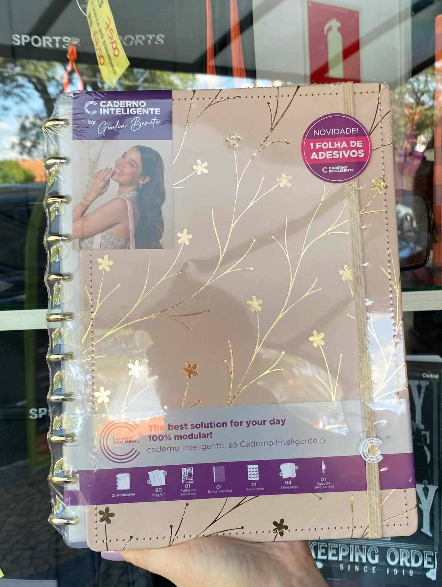 Confira os cadernos inteligentes que acabaram de chegar na Livraria e Papelaria Central 🤍📒