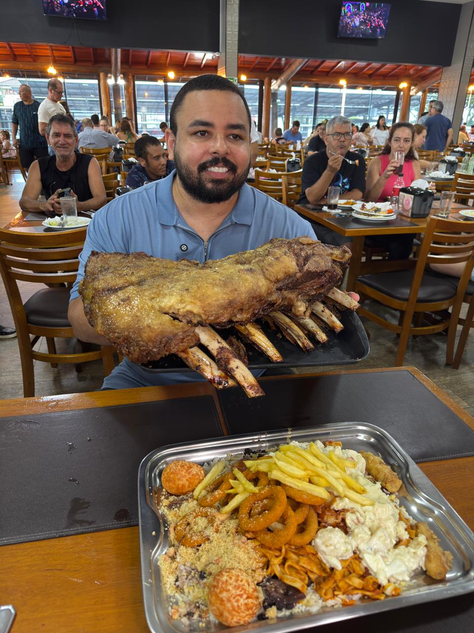 📰 Desafio concluído com sucesso: Julio, do Casal Nascimento, come mais de 3,6 kg e aprova o Restaurante Planalto