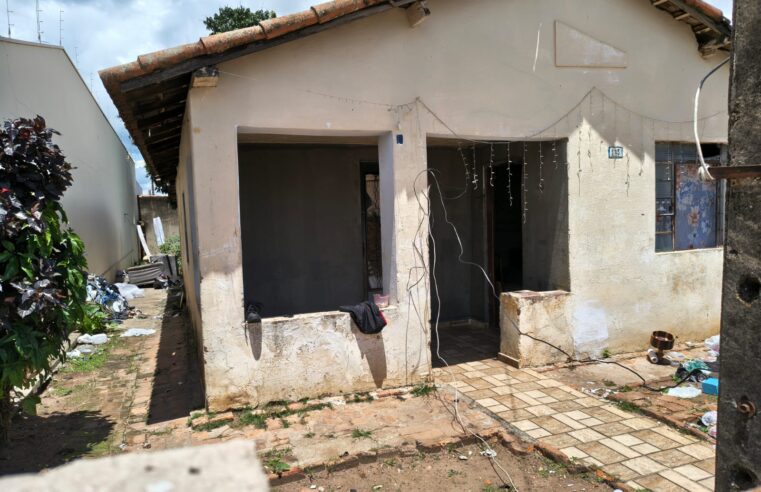 Ação integrada das forças de segurança flagra furto de energia em residência invadida em Ibaté