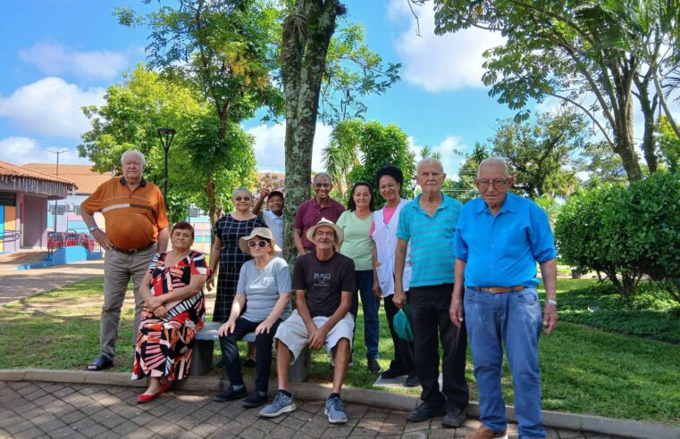Sexta-feira de sol, passos tranquilos e corações aquecidos. 🌞🌿
