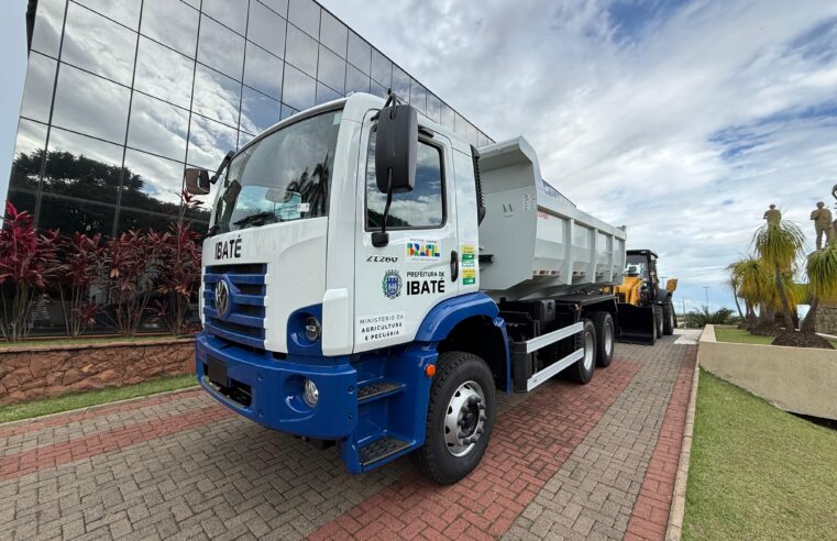 Prefeitura de Ibaté adquire duas novas máquinas para reforçar a frota municipal
