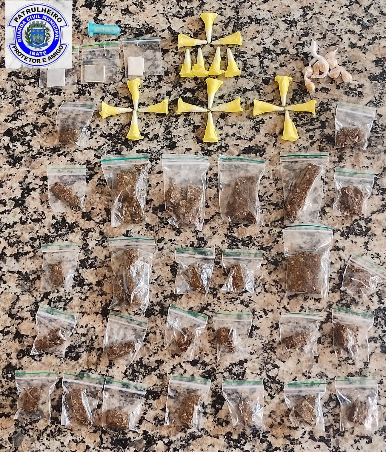 🚨GCM apreende drogas durante patrulhamento no Jardim Cruzado