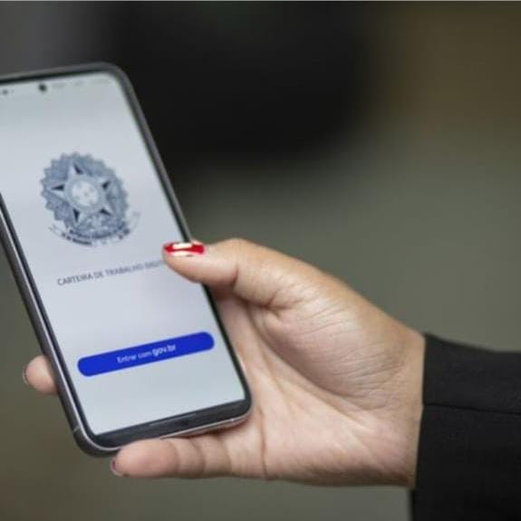 Trabalhadores já podem consultar direito ao Abono Salarial 2026