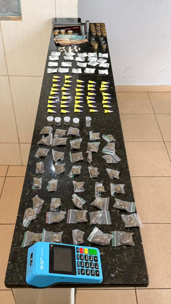 Polícia Militar prende homem por tráfico de drogas na Cidade Aracy