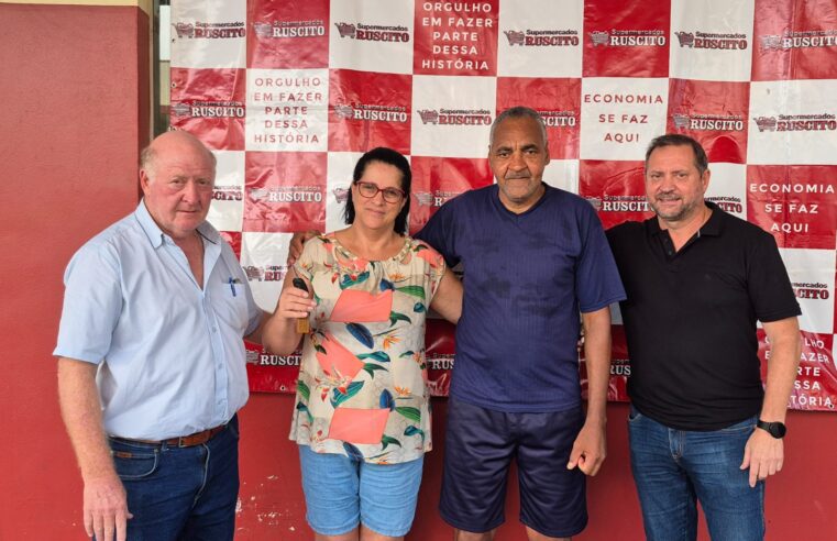 🎉🚗 Moradora do Jardim Esfer é a ganhadora do 35º carro do Supermercados Ruscito