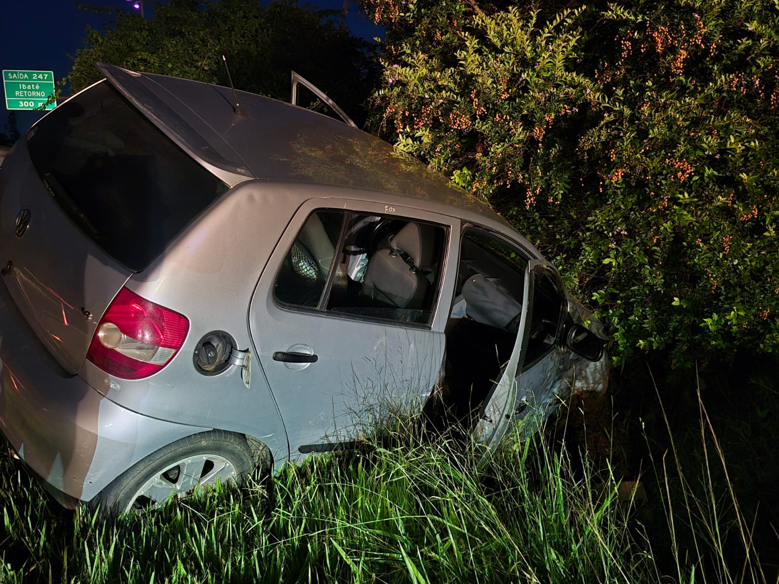 🚨Acidente na Rodovia Washington Luís em Ibaté mobiliza equipes de resgate