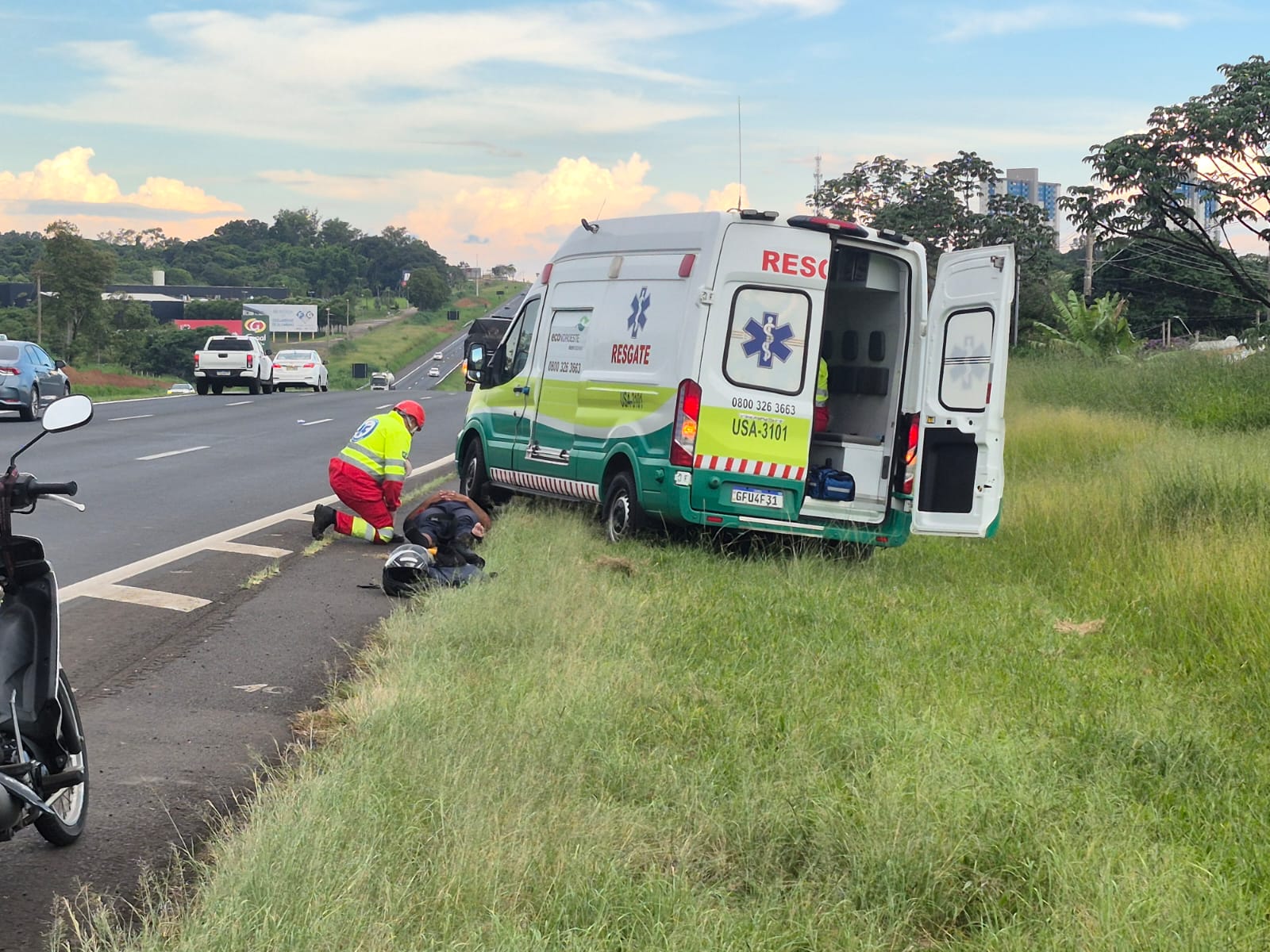 🚨Acidente na Rodovia Washington Luís deixa casal ferido entre São Carlos e Ibaté