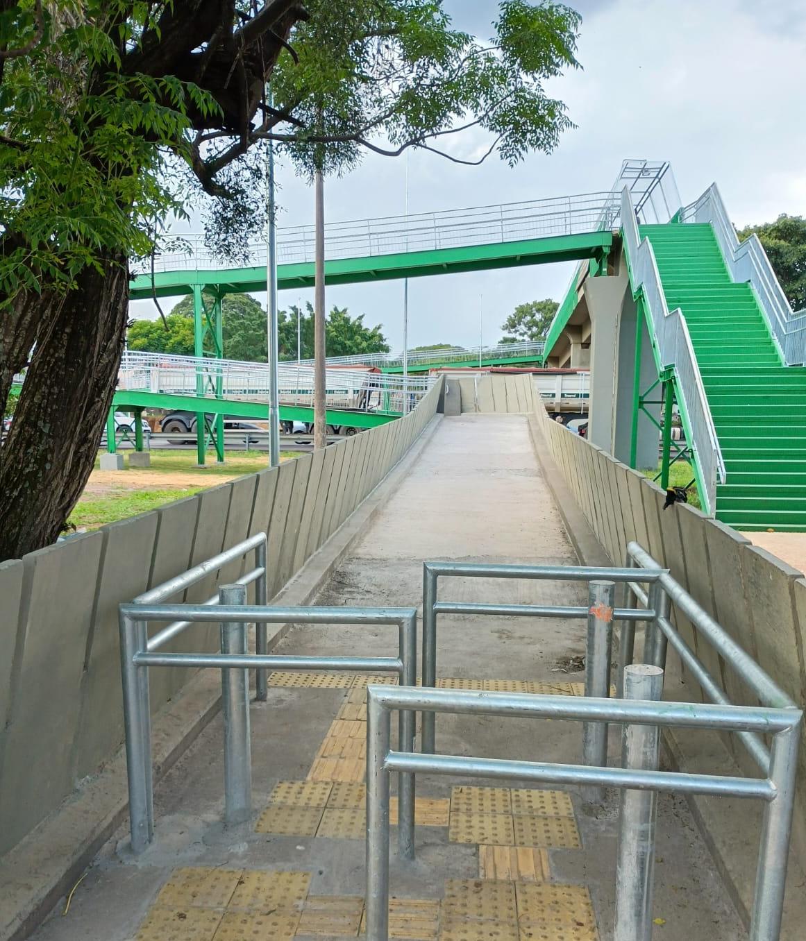 Ecovias aponta que maioria dos acidentes com pedestres e ciclistas ocorre próximo a passarelas da SP-310 na região de São Carlos