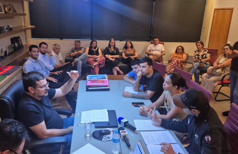 Prefeito de Ibaté recebe moradores no Paço Municipal para ouvir demandas e esclarecer dúvidas