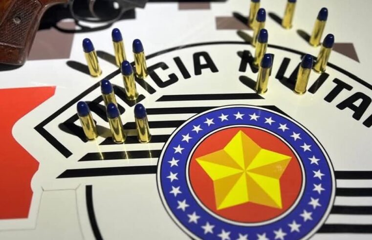 Homem é preso com revólver calibre 38 durante ação policial em São Carlos