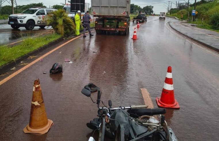 🚨Homem morre após grave acidente de moto na Avenida Abdo Najim, em Araraquara