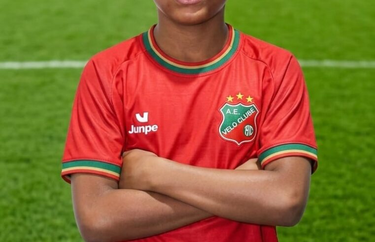 ⚽ Orgulho de Ibaté: jovem Murillo Alves assina com o Velo Clube e inicia nova etapa no futebol