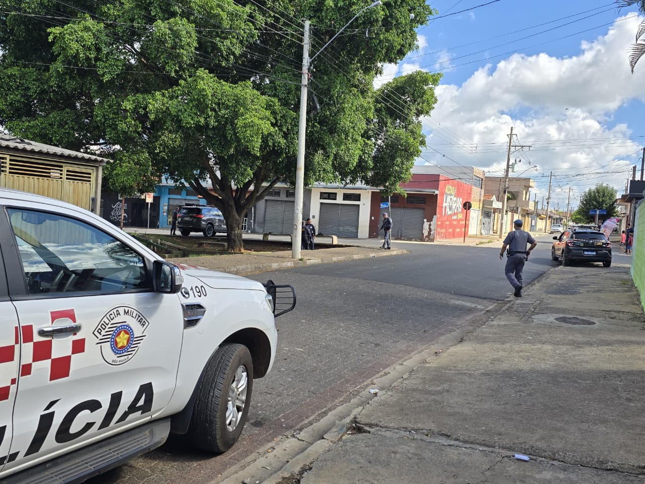 🚨 Forças de segurança apreendem drogas durante operação em Ibaté