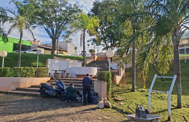 📌 Prefeitura intensifica revitalização da Praça do Jardim Mariana para garantir mais conforto à população
