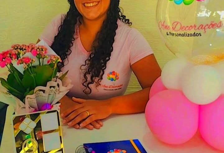 ✨ A Ane Decorações arrasou mais uma vez ao criar uma lembrancinha encantadora para a pequena Lara, de 3 aninhos ✨