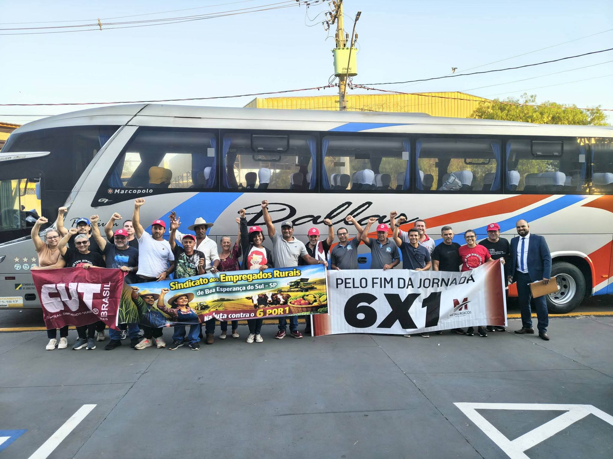 🚍 Caravana da CUT de São Carlos segue para Brasília para a Marcha da Classe Trabalhadora 2026