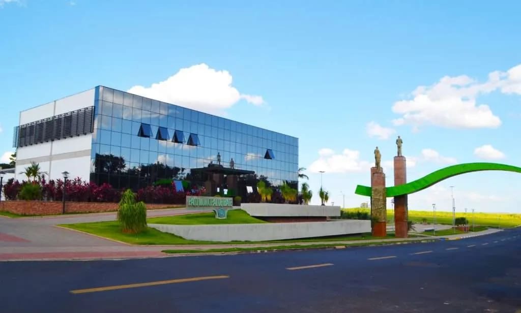 📌Confira o funcionamento dos serviços em Ibaté durante o feriado de Tiradentes