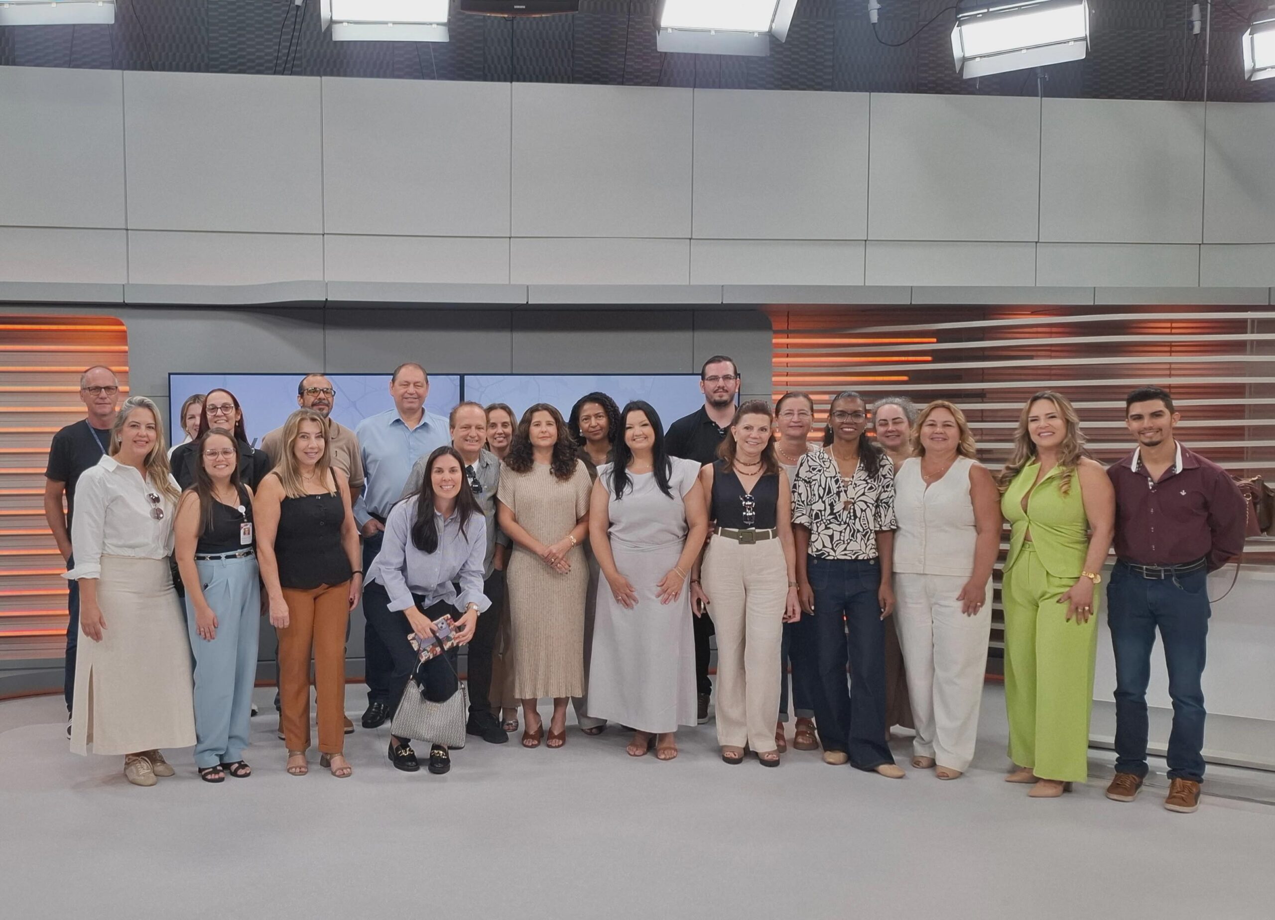 📌 Ibaté participa de reunião preparatória para a Campanha do Agasalho 2026