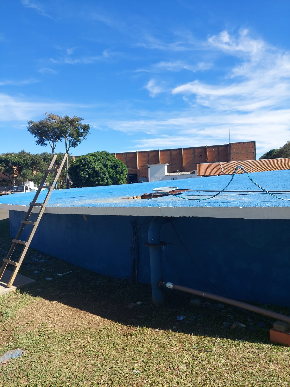 📌 Prefeitura de Ibaté inicia manutenção em reservatório da Vila Bandeirante para ampliar capacidade de abastecimento