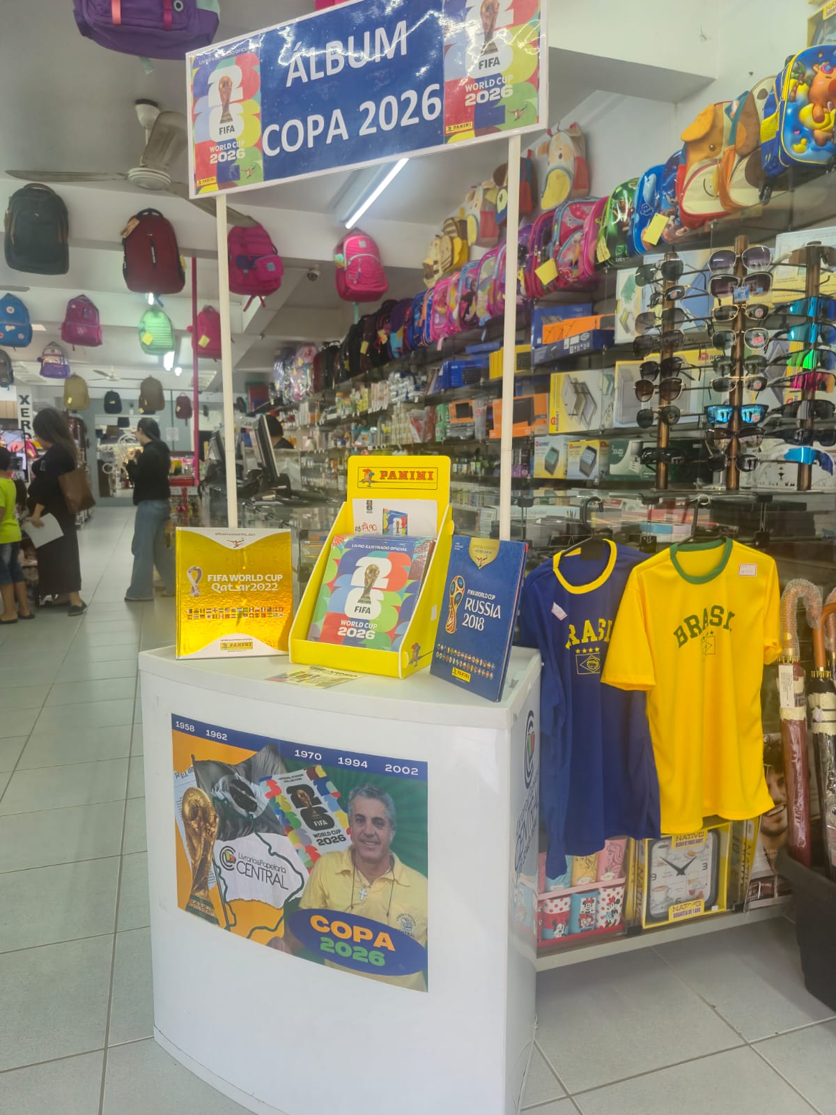 📣⚽ A paixão pela Copa já tomou conta da Livraria e Papelaria Central ! ⚽📣