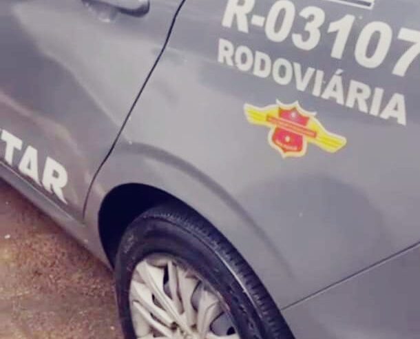 🚨TOR APREENDE 100 CAIXAS DE CIGARROS CONTRABANDEADOS E PRENDE HOMEM NA SP-310, EM ITIRAPINA