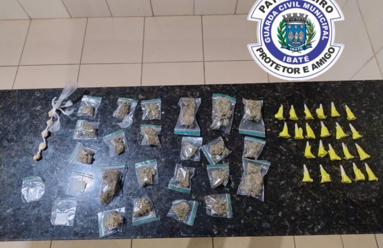🚨 Drogas são encontradas escondidas em cano durante patrulhamento no Jardim Cruzado