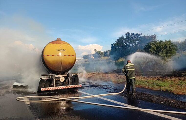 🚨 Defesa Civil de Ibaté controla incêndio em carreta na Washington Luís e evita tragédia