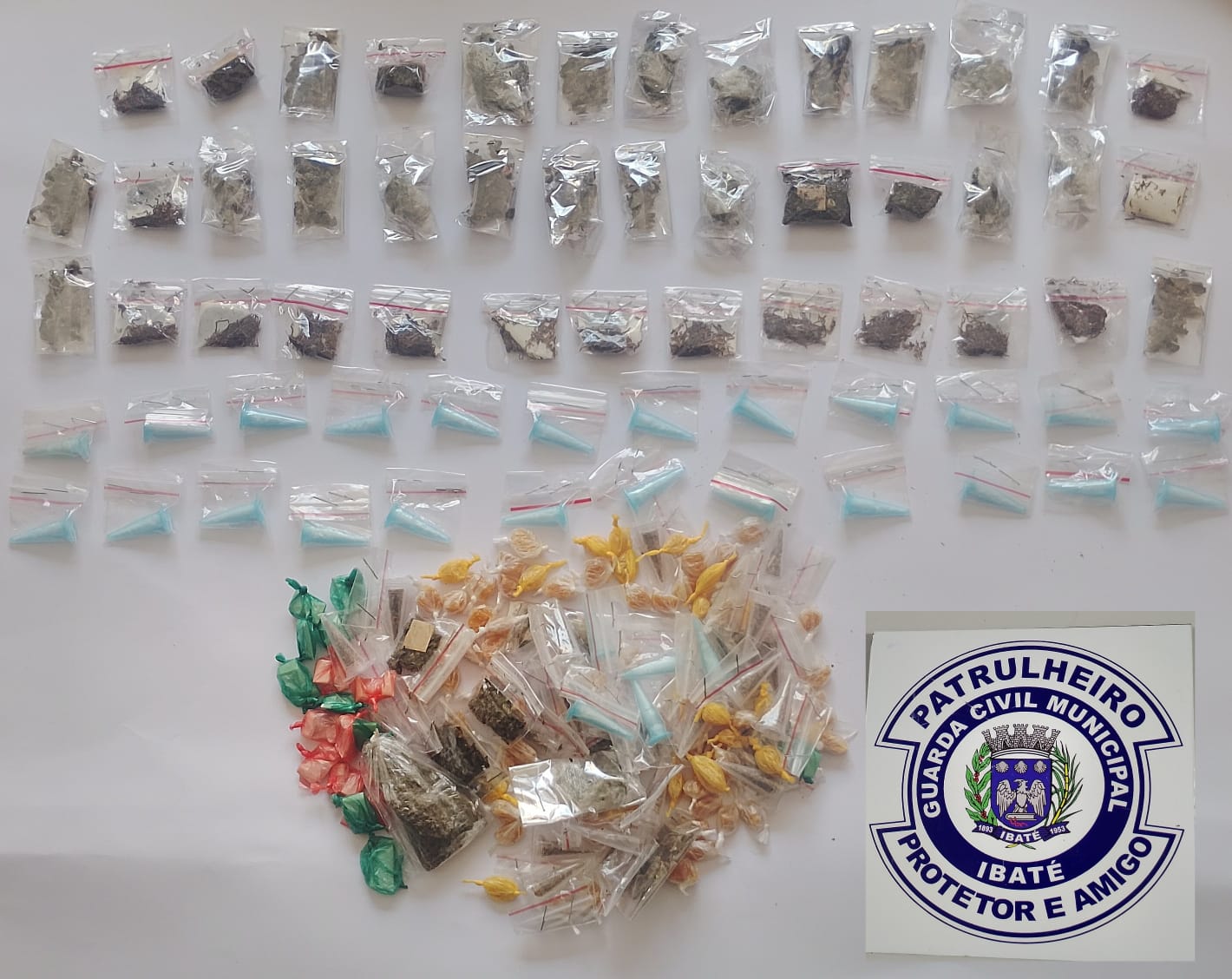 🚨 Guarda Municipal faz grande apreensão de drogas em Ibaté